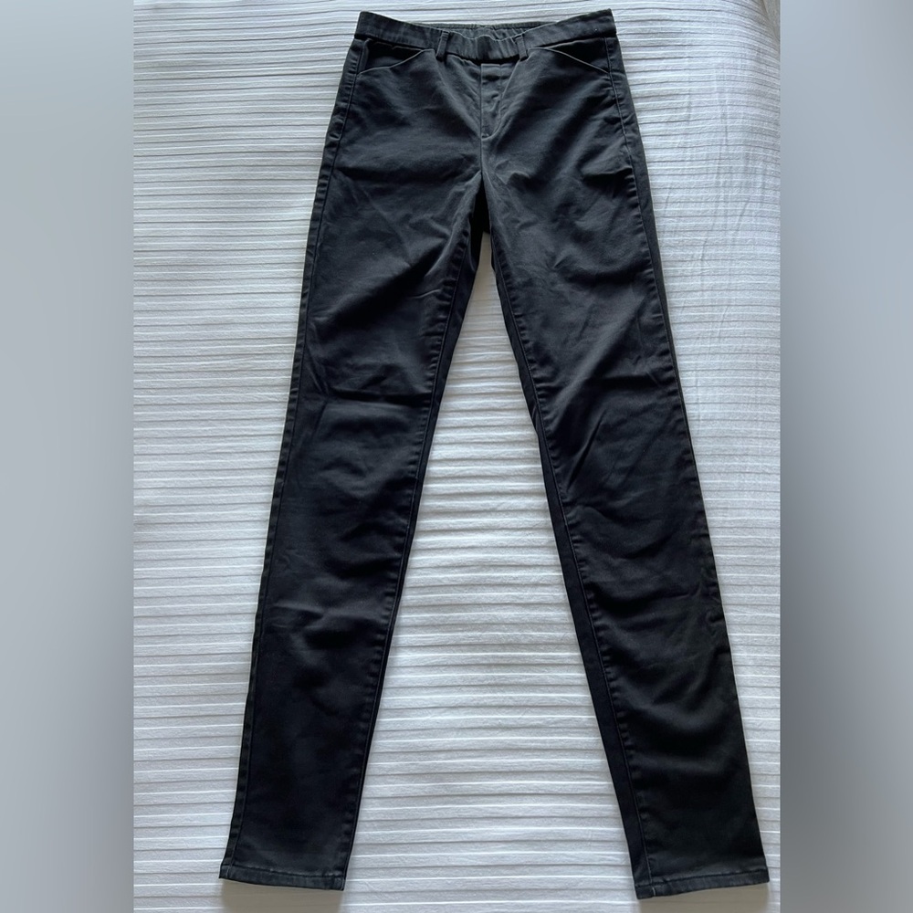 Uniqlo Black Heattech Pants